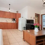 Feriehus 2br House With Private Patio *
